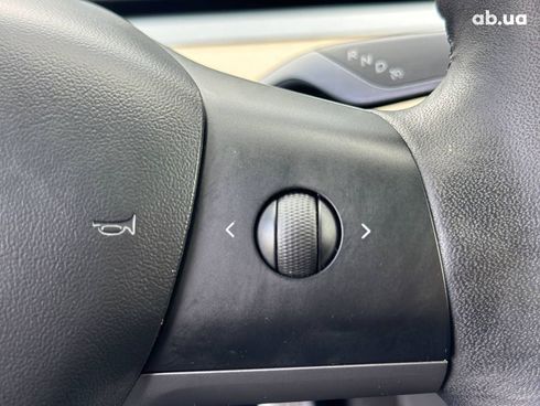Tesla Model 3 2019 красный - фото 23