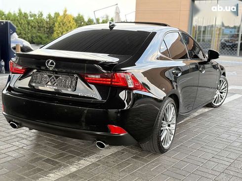 Lexus IS 2015 - фото 14