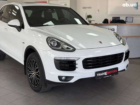 Porsche Cayenne 2015 - фото 2