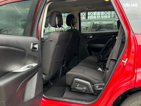 Dodge Journey 2017 красный - фото 91