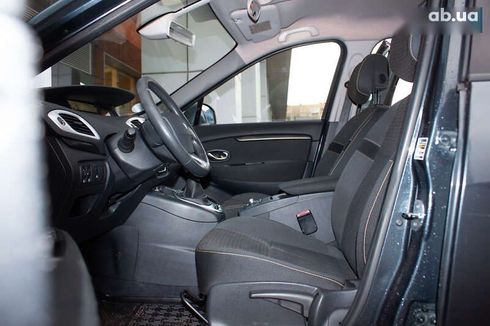 Renault Scenic 2009 - фото 11