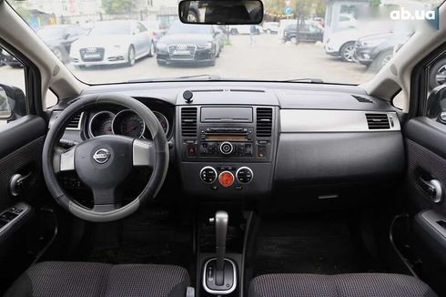 Nissan Tiida 2010 - фото 12