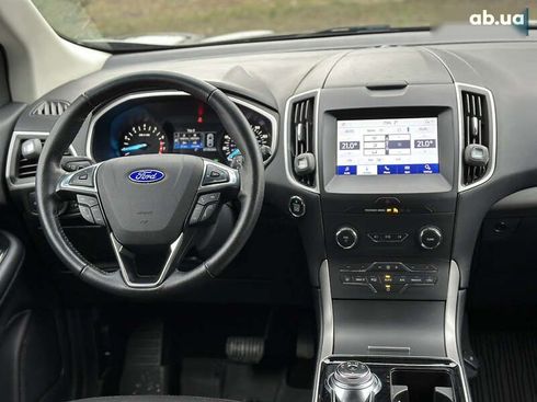 Ford Edge 2019 - фото 27