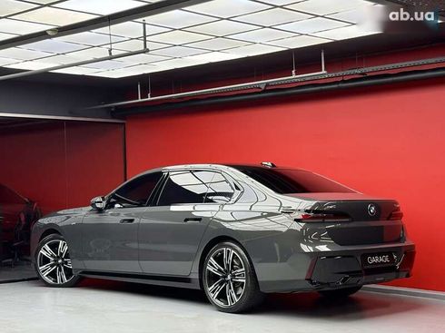 BMW 7 серия 2023 - фото 29