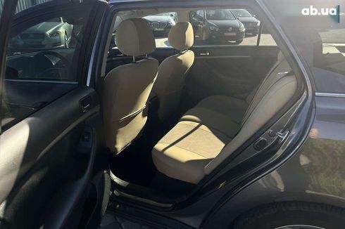Toyota Avensis 2006 - фото 14