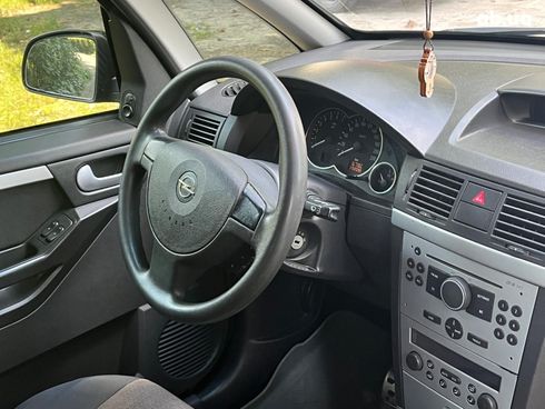 Opel Meriva 2005 черный - фото 23