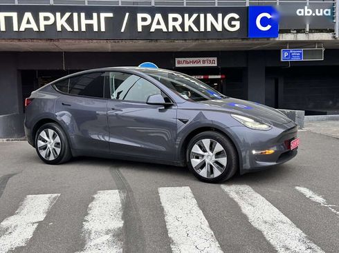 Tesla Model Y 2023 - фото 8