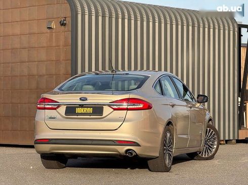 Ford Fusion 2016 - фото 21