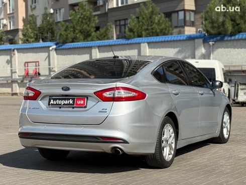 Ford Fusion 2015 серый - фото 6