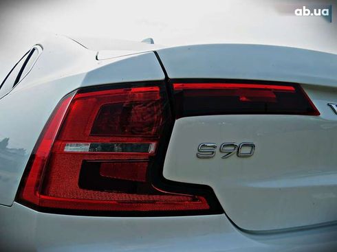 Volvo S90 2017 - фото 24