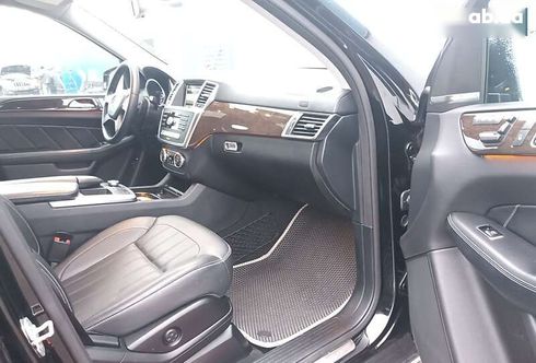 Mercedes-Benz GL-Класс 2015 - фото 19