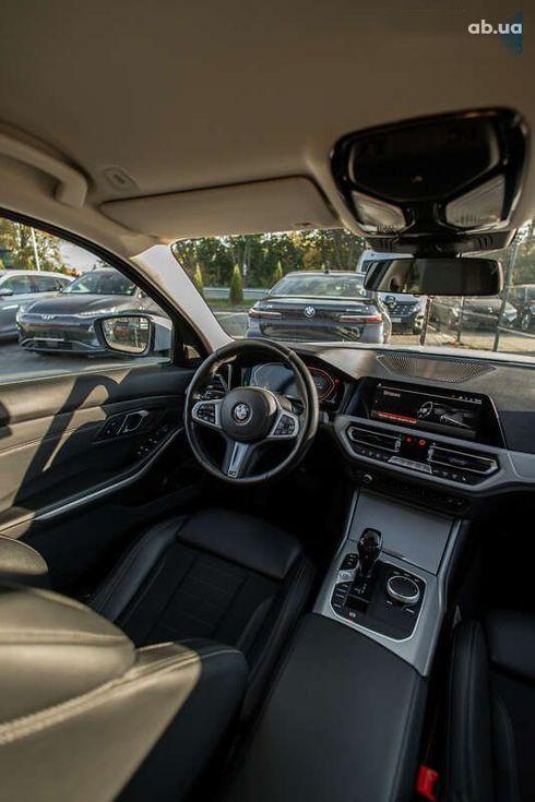 BMW 3 серия 2020 - фото 18