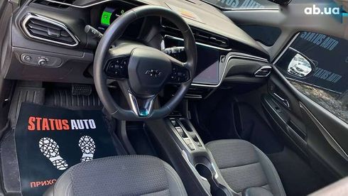 Chevrolet Bolt 2023 - фото 13