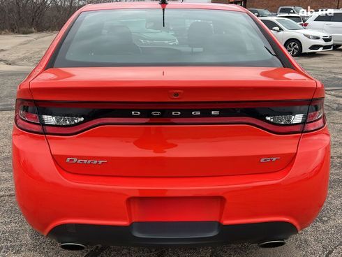 Dodge Dart 2016 красный - фото 5