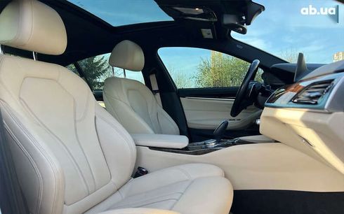 BMW 5 серия 2018 - фото 10