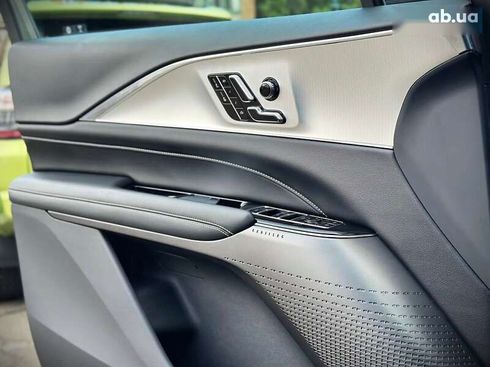 Cadillac Lyriq 2023 - фото 25