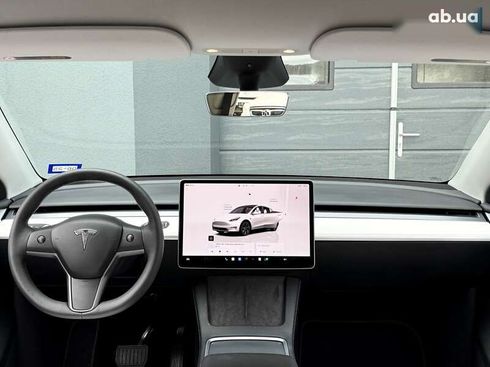 Tesla Model Y 2024 - фото 17