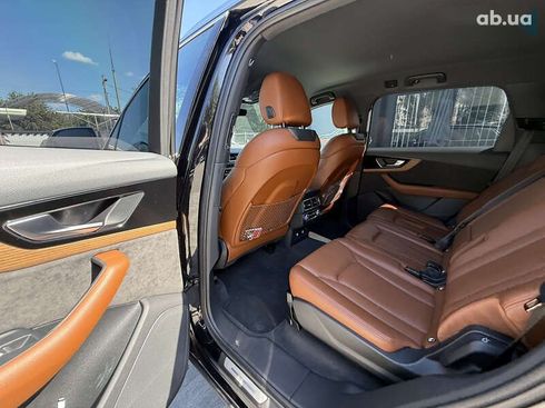 Audi SQ7 2019 - фото 25
