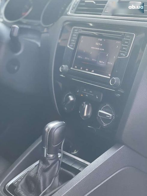 Volkswagen Jetta 2016 - фото 22