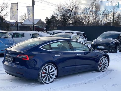 Tesla Model 3 2019 - фото 22