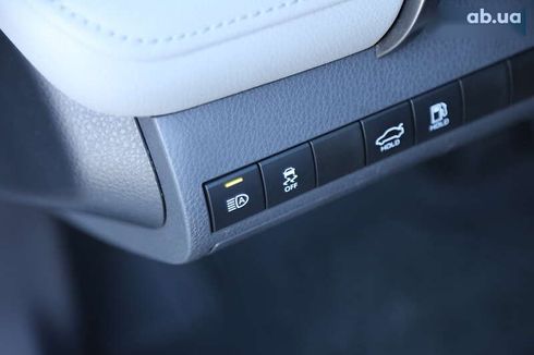 Toyota Camry 2018 - фото 18