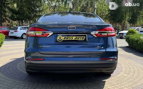 Ford Fusion 2018 - фото 6