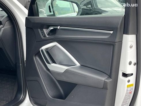 Audi Q3 2020 белый - фото 15