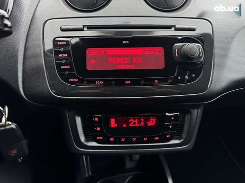SEAT Ibiza 2010 - фото 26