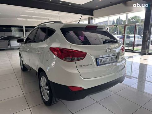 Hyundai ix35 2011 - фото 6