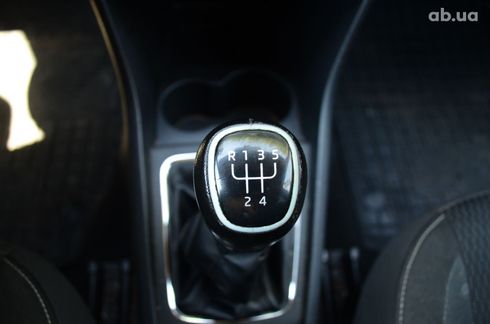 Skoda Rapid 2016 красный - фото 18