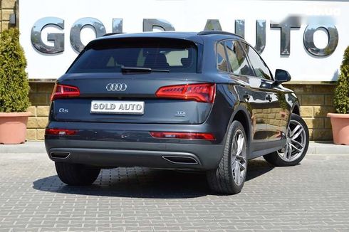 Audi Q5 2017 - фото 17