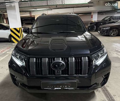 Toyota Land Cruiser Prado 2020 - фото 3