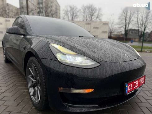 Tesla Model 3 2021 - фото 3