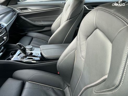 BMW 5 серия 2021 - фото 3