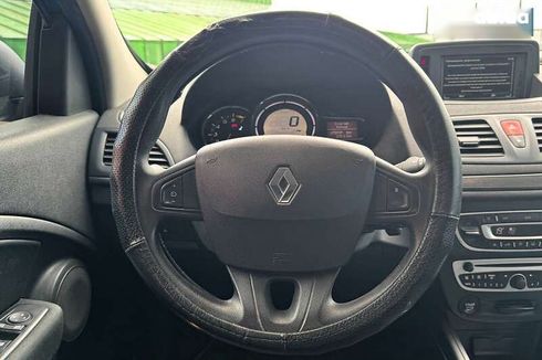Renault Megane 2011 - фото 15