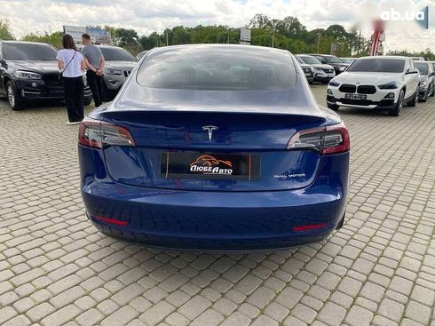 Tesla Model 3 2020 - фото 6