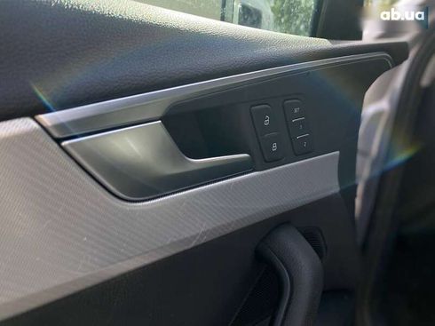 Audi A4 2017 - фото 30