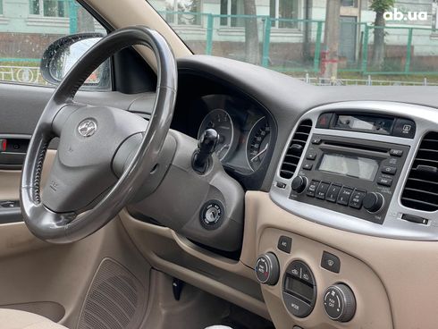 Hyundai Accent 2007 бежевый - фото 26