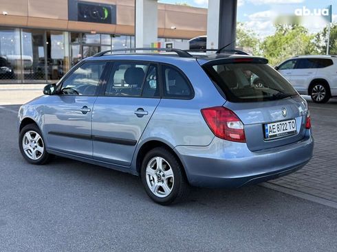 Skoda Fabia 2008 - фото 14
