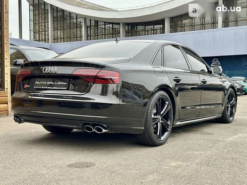 Audi S8 2015 - фото 11