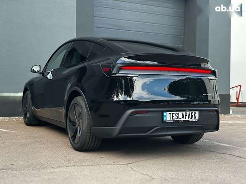 Tesla Model Y 2025 - фото 7