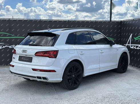 Audi SQ5 2018 - фото 7