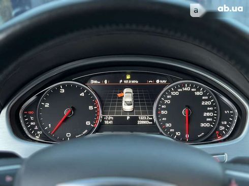 Audi A8 2012 - фото 19