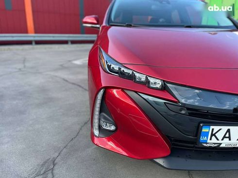 Toyota Prius 2017 - фото 13