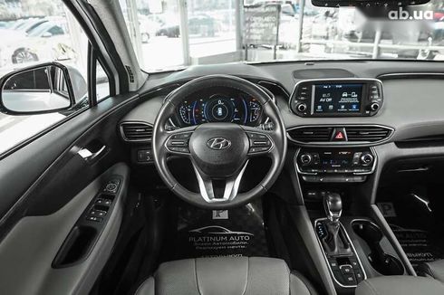 Hyundai Santa Fe 2019 - фото 12