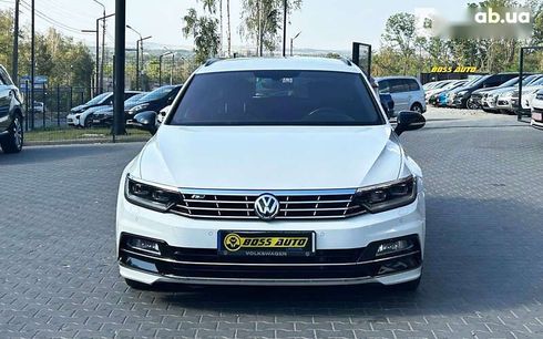 Volkswagen Passat 2017 - фото 2