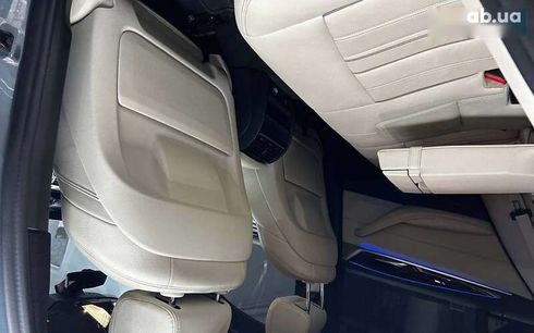 BMW 5 серия 2018 - фото 21