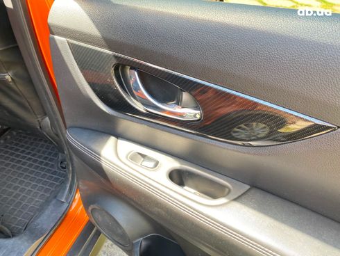 Nissan X-Trail 2018 оранжевый - фото 46