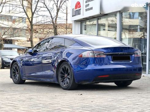 Tesla Model S 2018 - фото 8