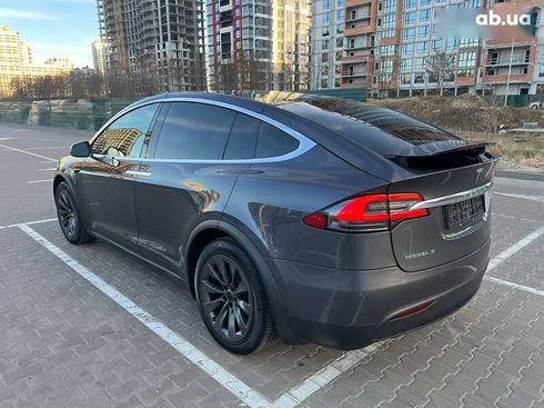 Tesla Model X 2018 - фото 23
